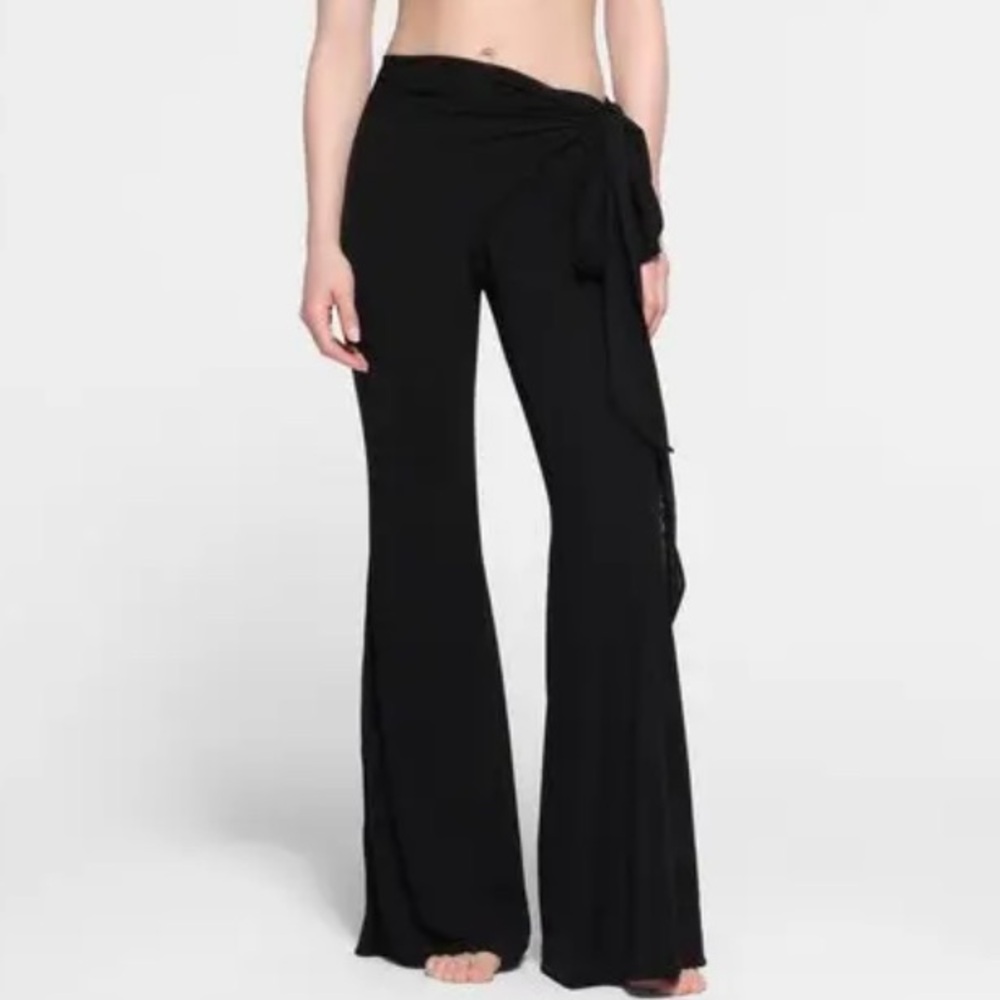 🌷SKIMS Onyx Mesh Wrap Pant